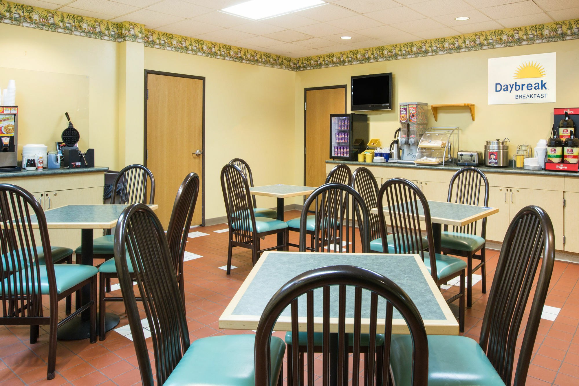 Days Inn & Suites By Wyndham Bridgeport - Clarksburg Extérieur photo